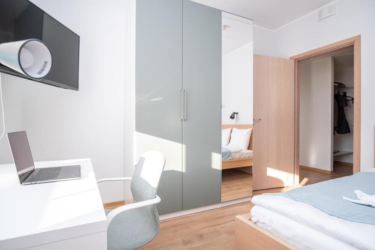 Spacious Mustamaee Apartments - Free Parking Tallinn Exterior photo