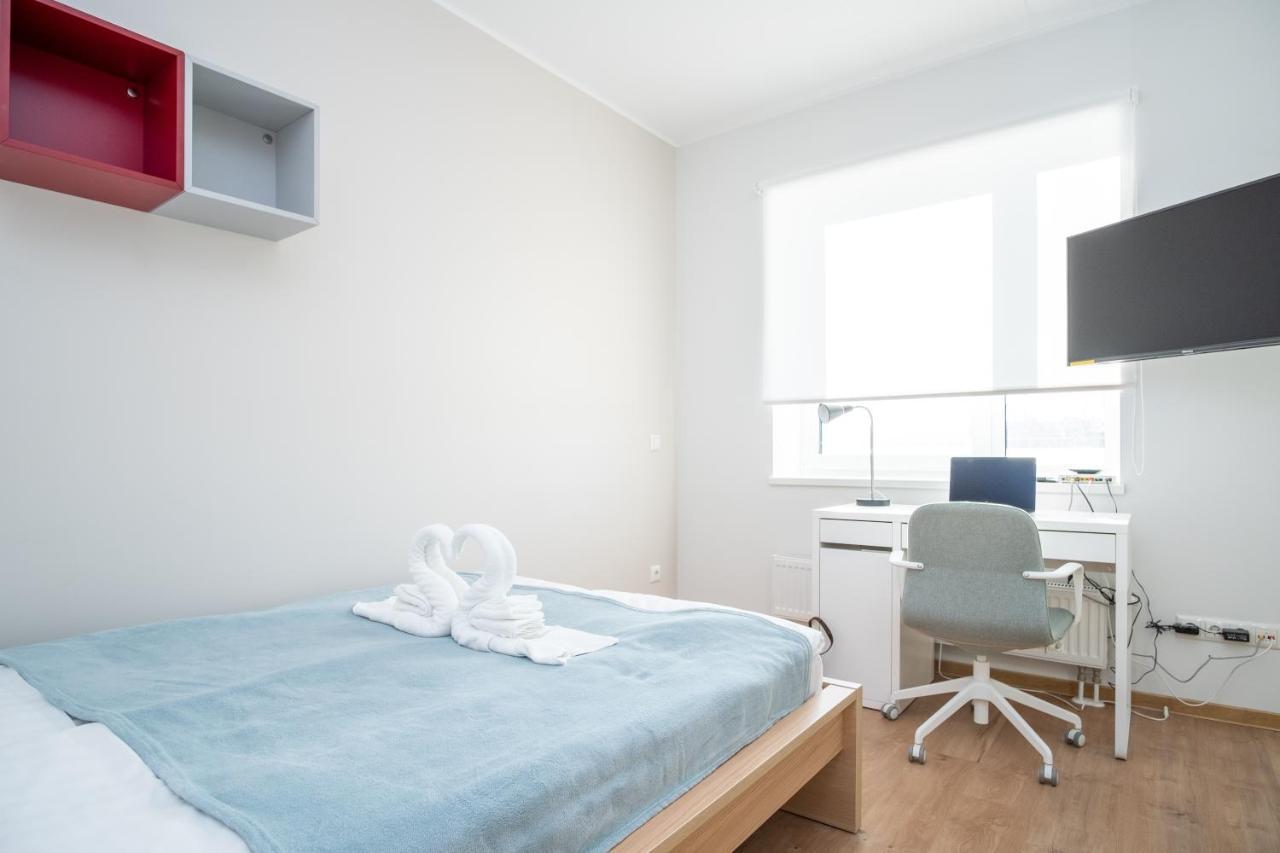 Spacious Mustamaee Apartments - Free Parking Tallinn Exterior photo