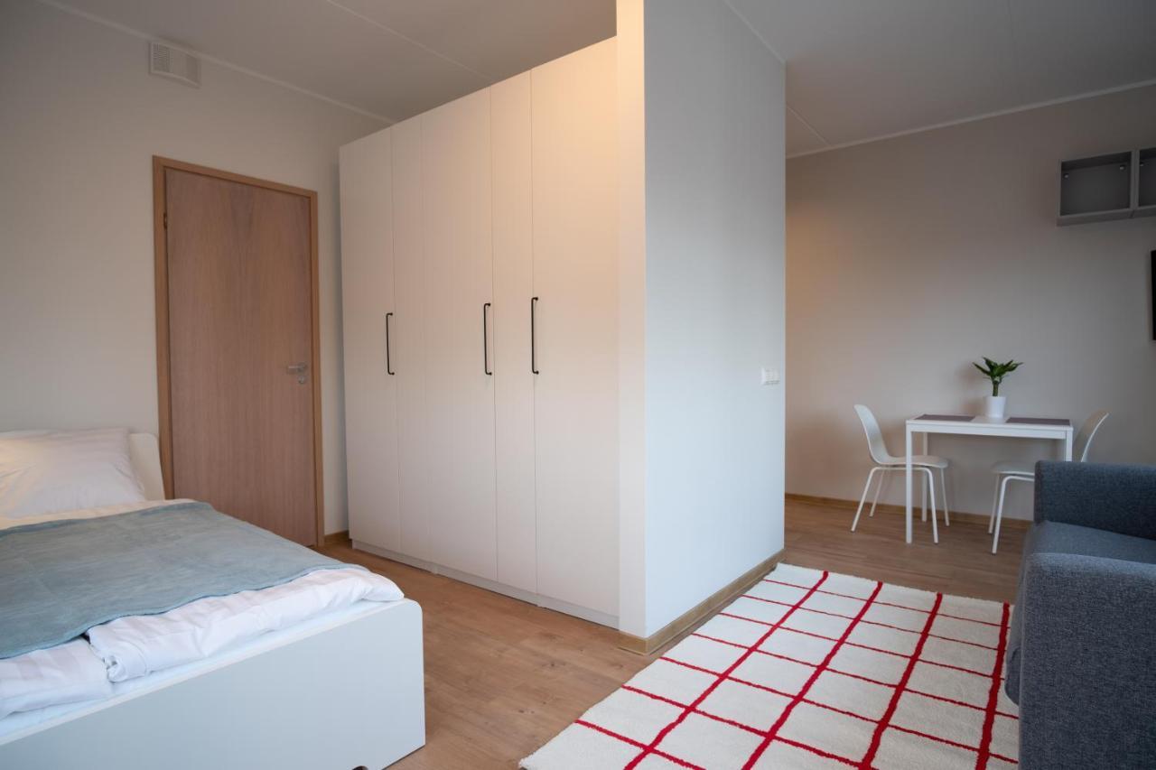 Spacious Mustamaee Apartments - Free Parking Tallinn Exterior photo