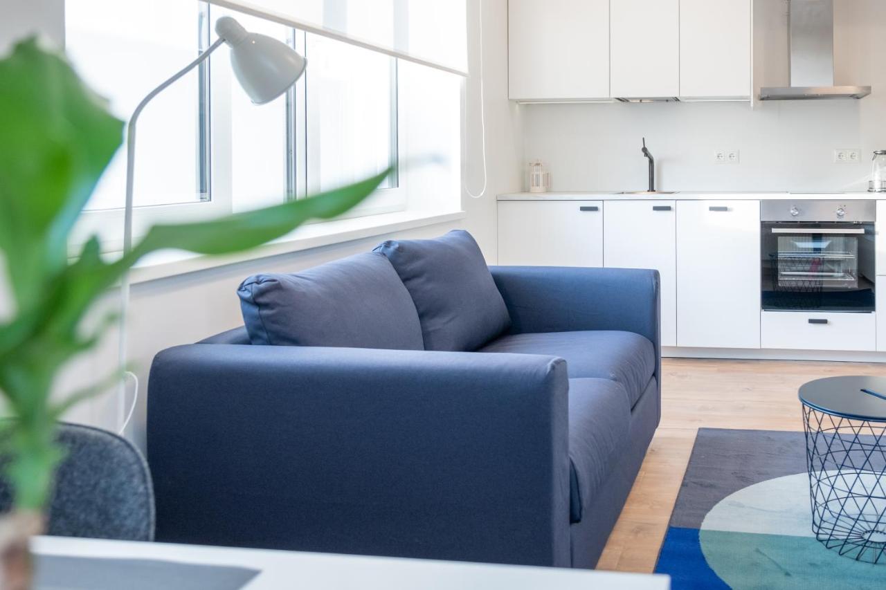 Spacious Mustamaee Apartments - Free Parking Tallinn Exterior photo